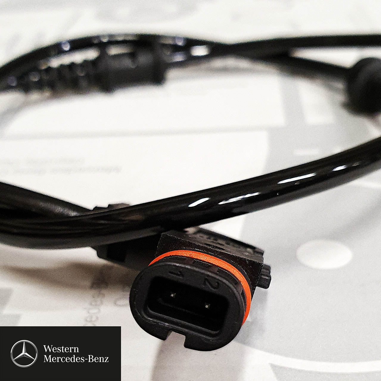 Genuine Mercedes-Benz C-Class ABS Sensor Front - w204 models