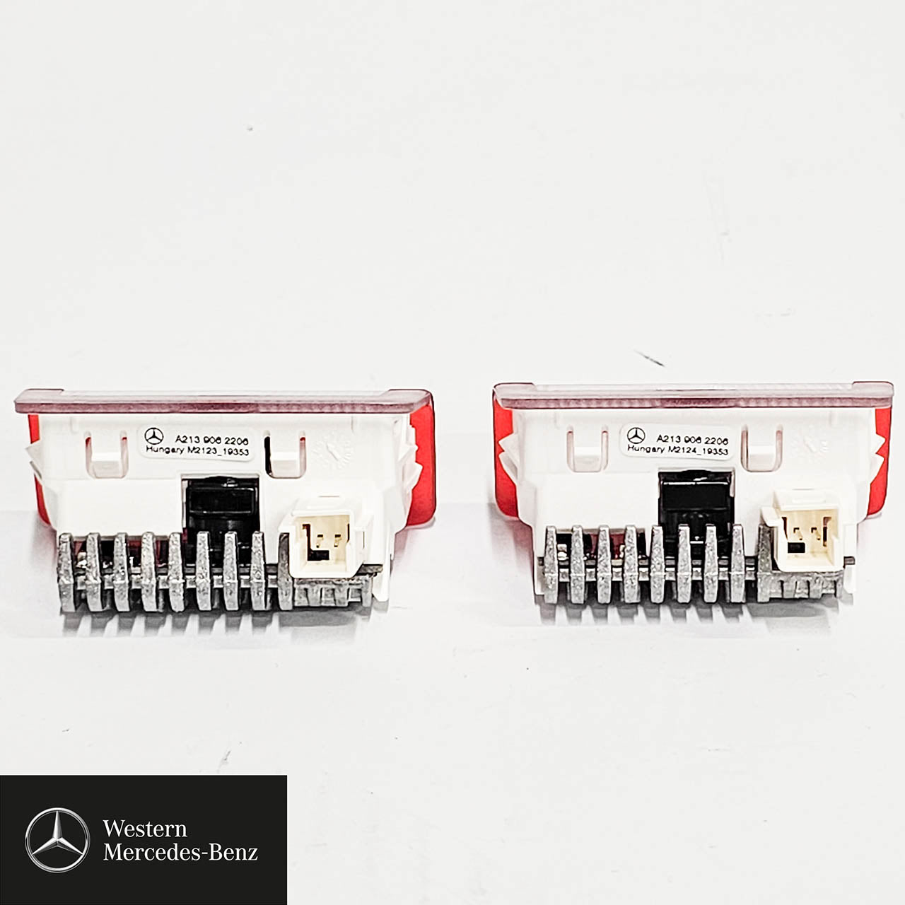 Exit lamp, door lamp, LED logo projector, Mercedes star, 2-piece for left and right door A2138204503