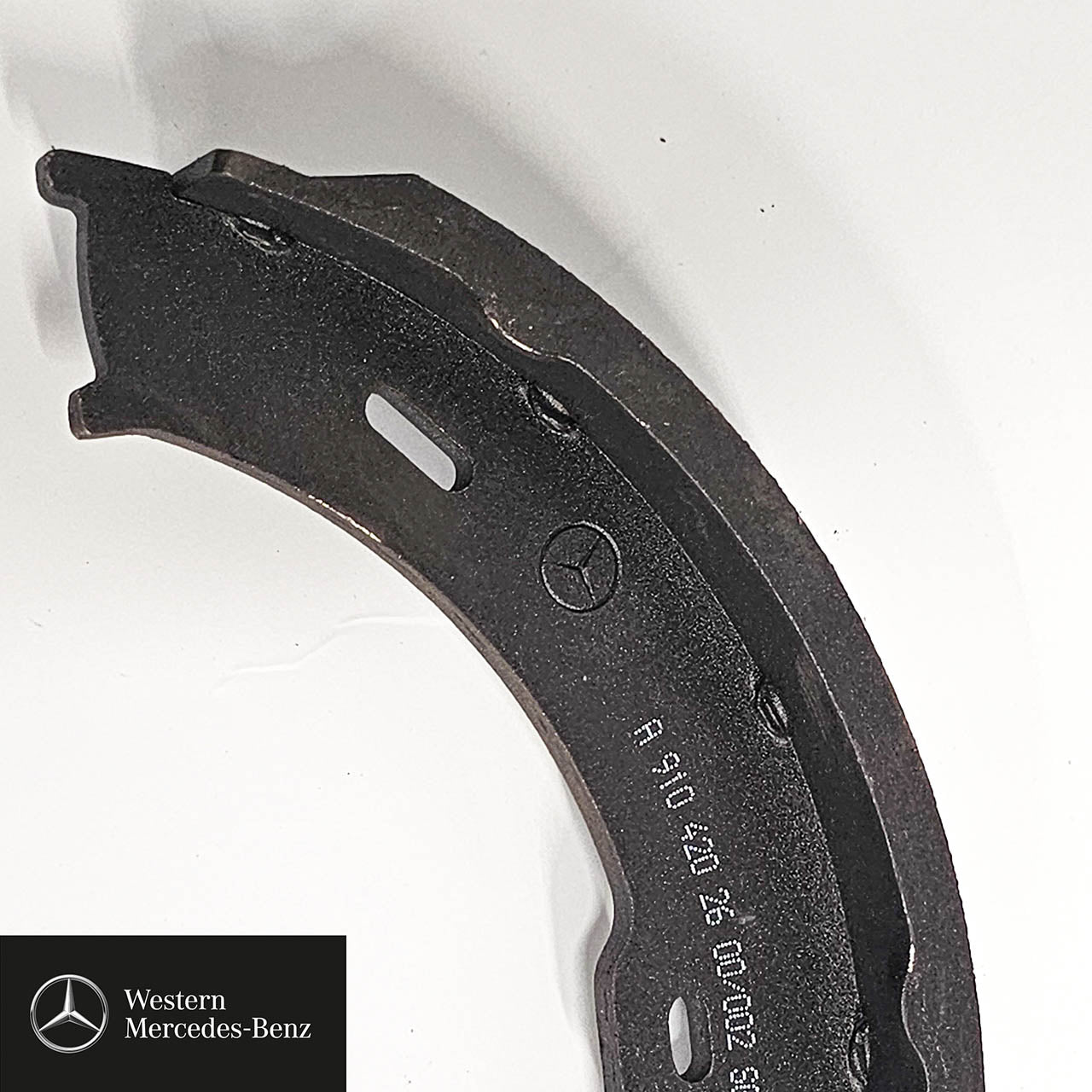 Brake shoe kit for Sprinter A906420032028