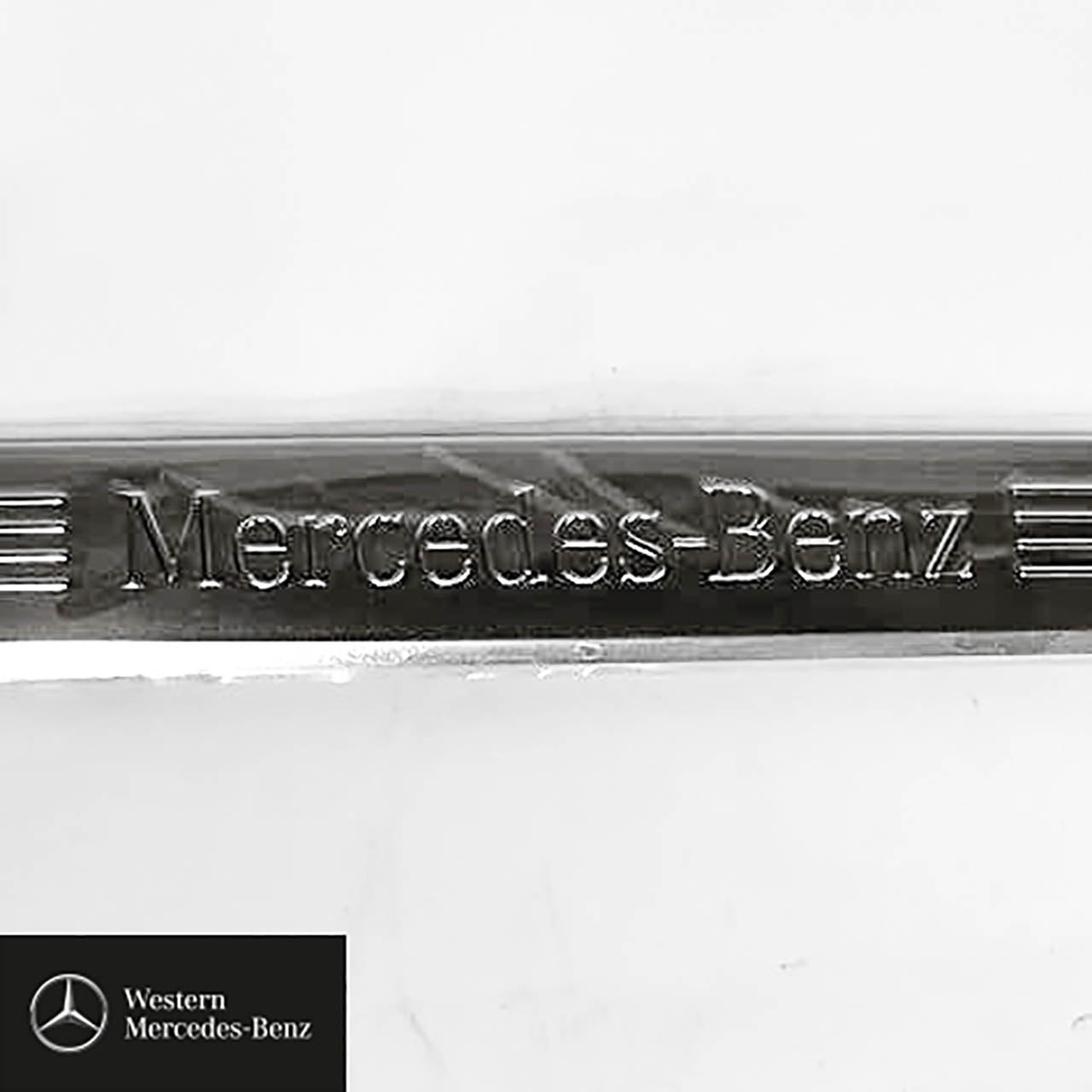 Front door chrome kick plate C-Class 205 model series A2056800035