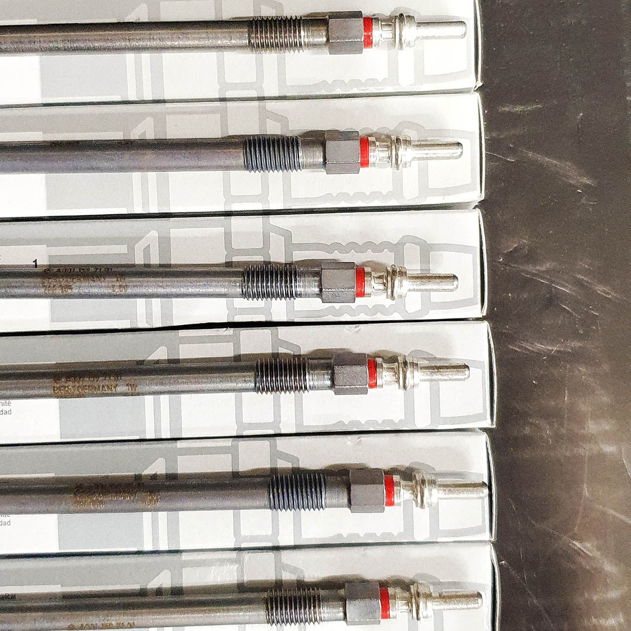 Genuine Mercedes-Benz OM642 V6 Diesel Glow Plugs - Set Of 6