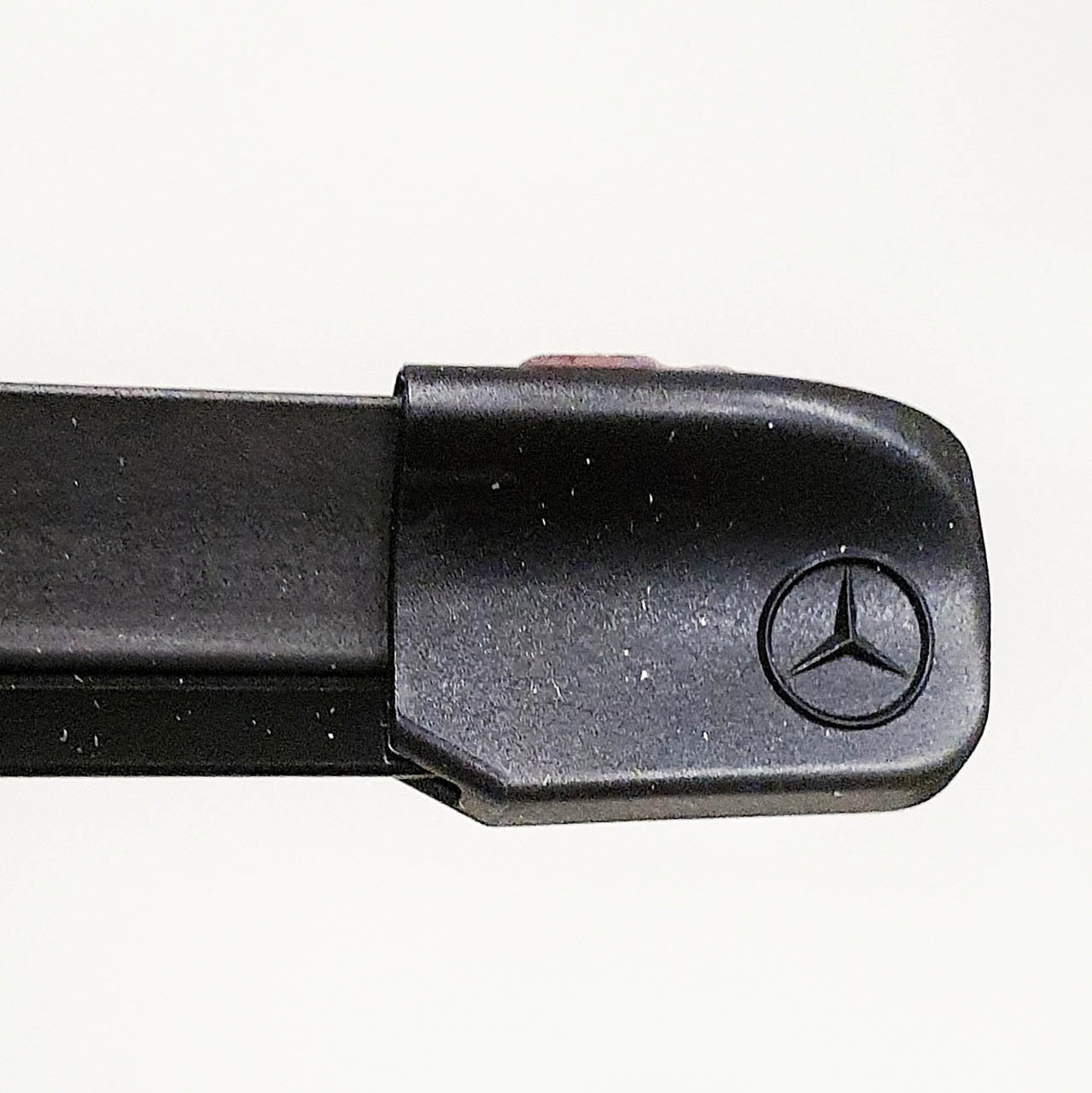 Genuine Mercedes-Benz C, CLC, CLK Class Front Wiper Blades - 203 & 209 Models