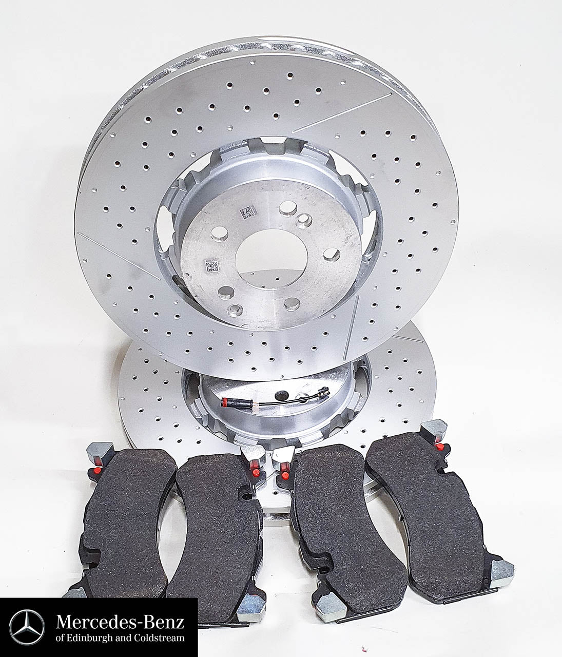 Genuine Mercedes-Benz AMG front brake discs & pads set of 2