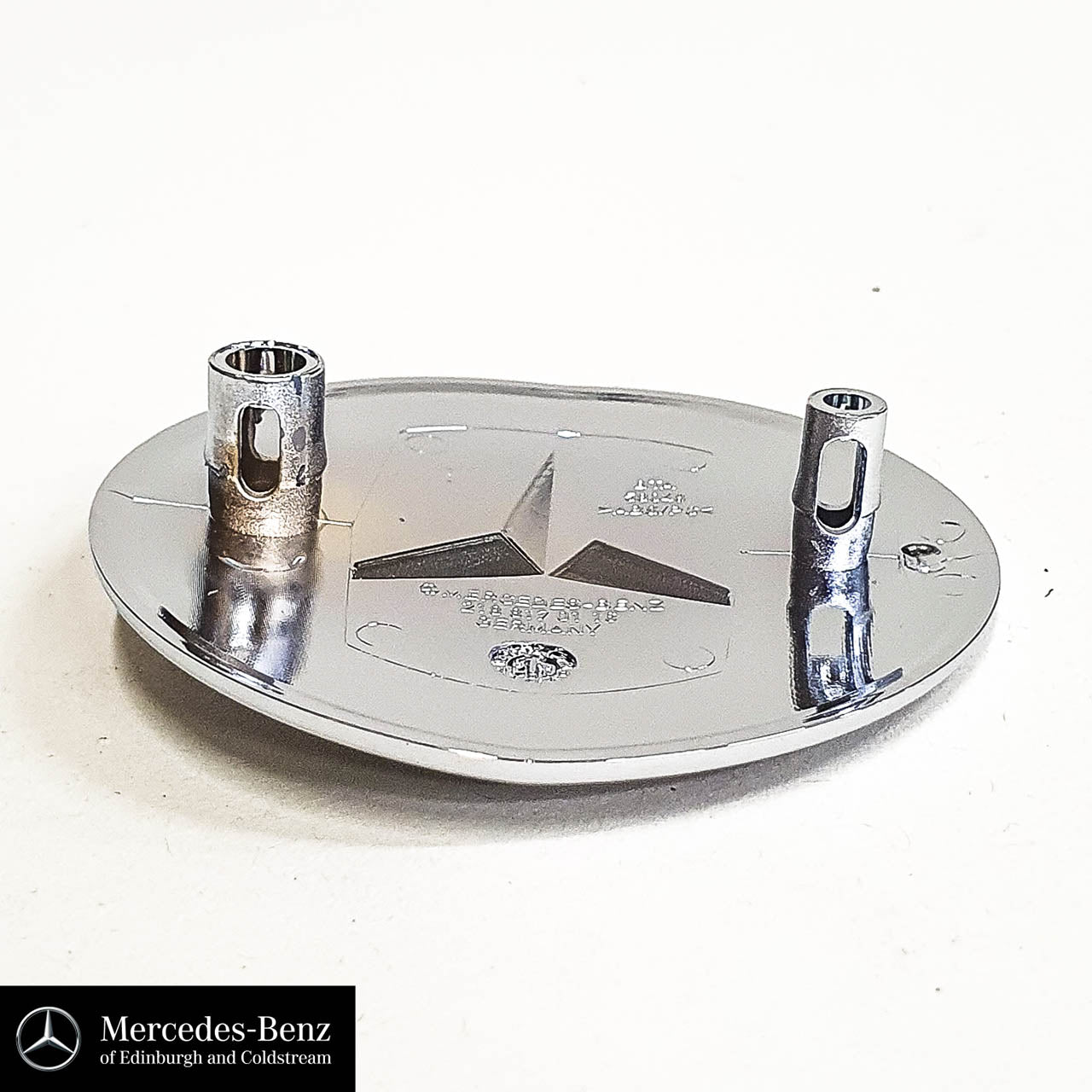 Genuine Mercedes-Benz Bonnet Badge Front Emblem Star Logo