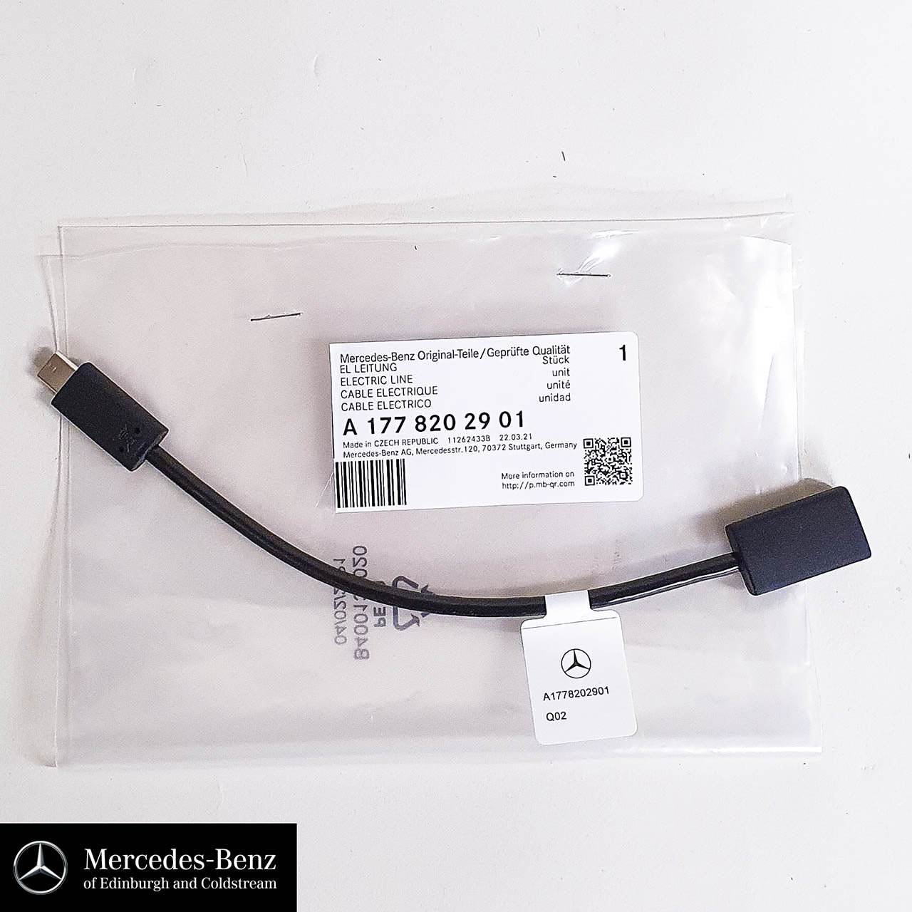 Genuine Mercedes-Benz Media Interface adapter cable USB to USB-C