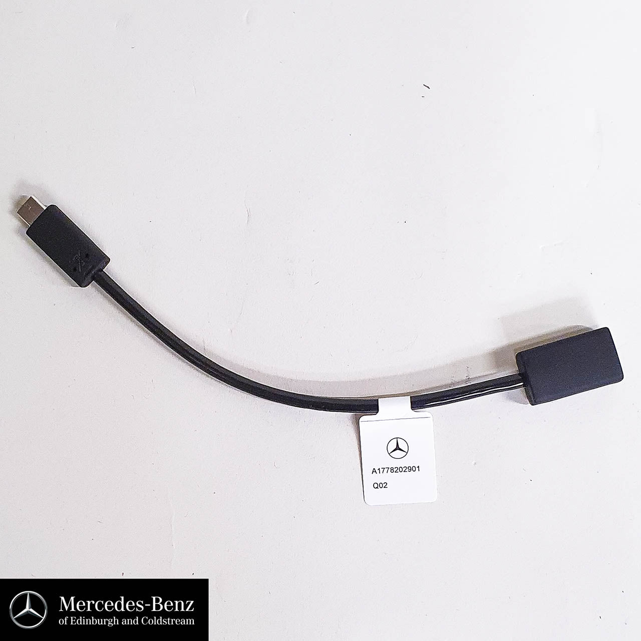 Genuine Mercedes-Benz Media Interface Adapter Cable USB To USB-C