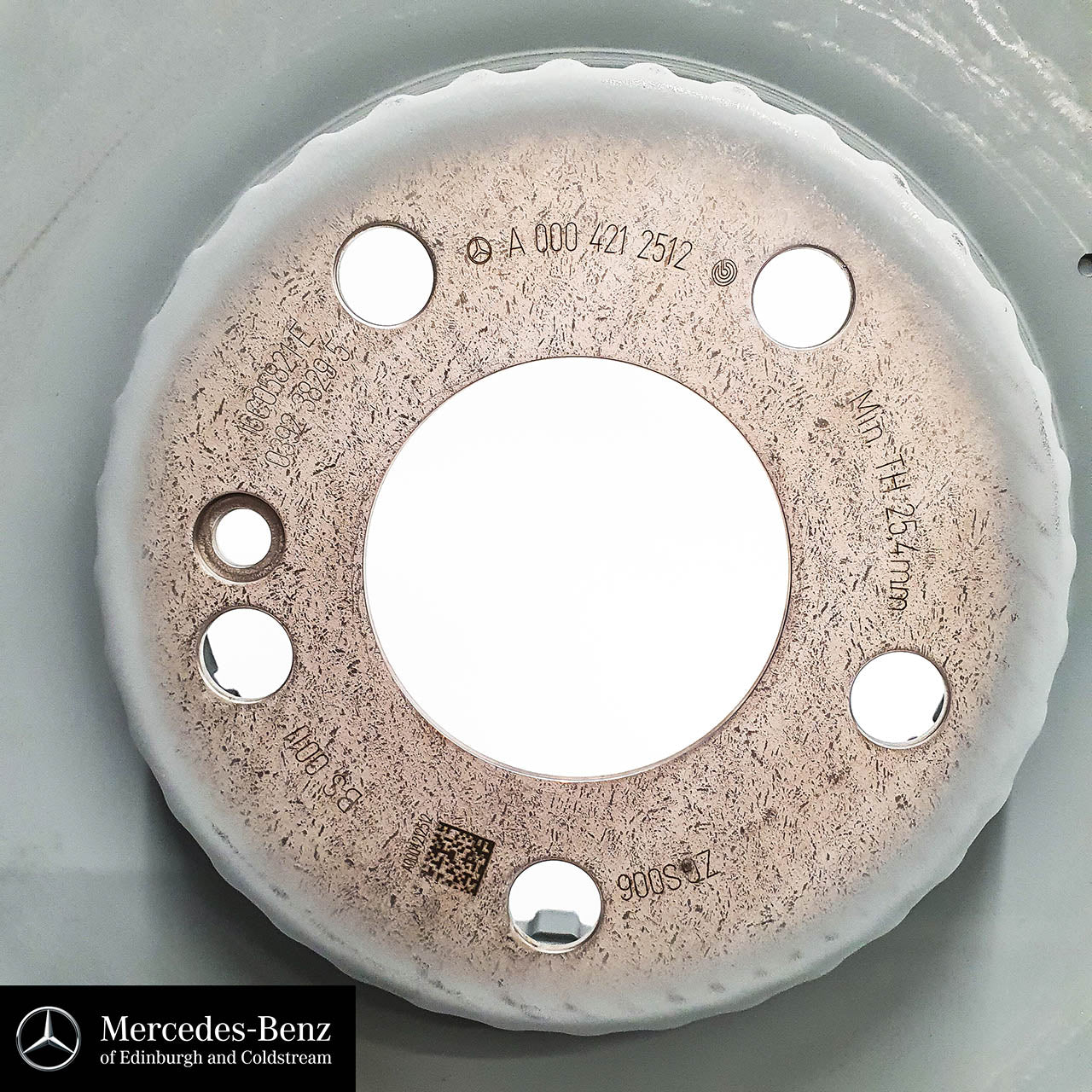 Genuine Mercedes-Benz brake Disc Set - Front - C Class 205, E Class 213 Model Series