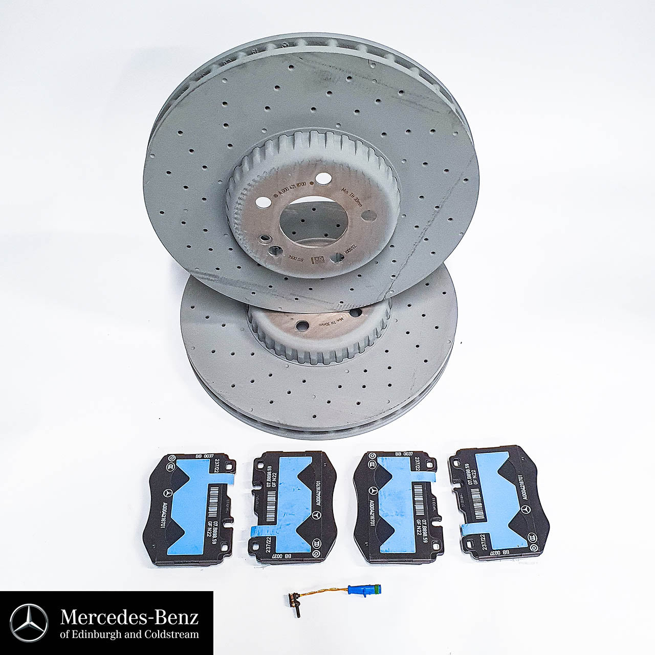 Genuine Mercedes-Benz Brake Pads & Discs With Wear Sensor - FRONT - 205 C-Class