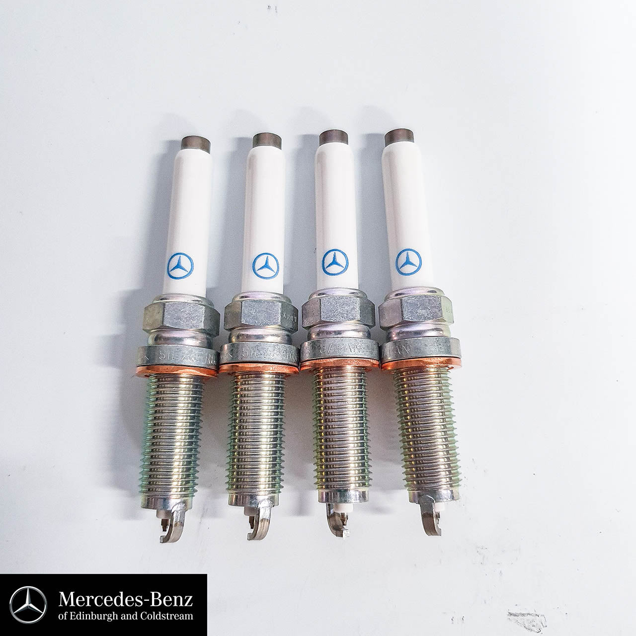 Genuine Mercedes-Benz Spark Plugs 4x A2701590700