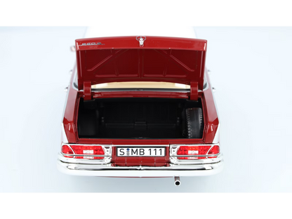 Mercedes-Benz 220 S W 111 (1959-1965) Scale Model 1:18