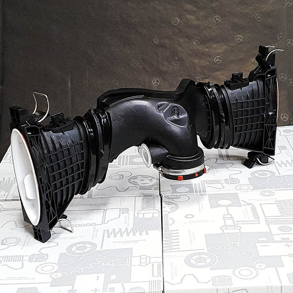 Genuine Mercedes Air Mass Sensor Clean Air Line for 642 Diesel Engine