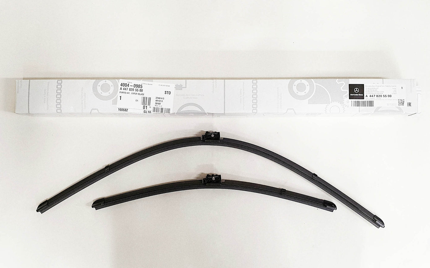 Genuine Mercedes-Benz Vito Front Wiper Blades for 447 models