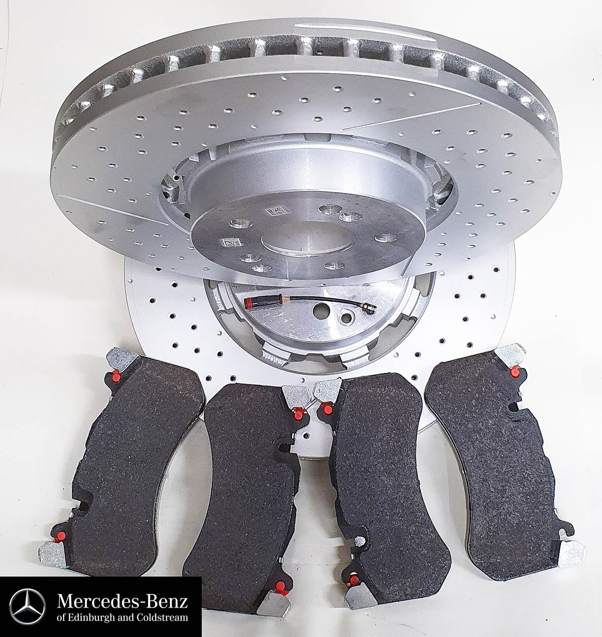 Genuine Mercedes-Benz AMG front brake discs & pads set of 2
