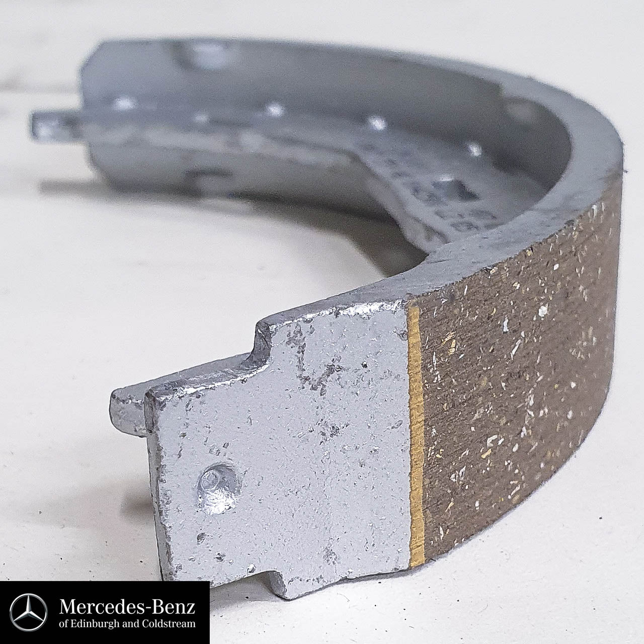 Genuine Mercedes-Benz Handbrake Shoe Kit incl. fixings C Class 204 models