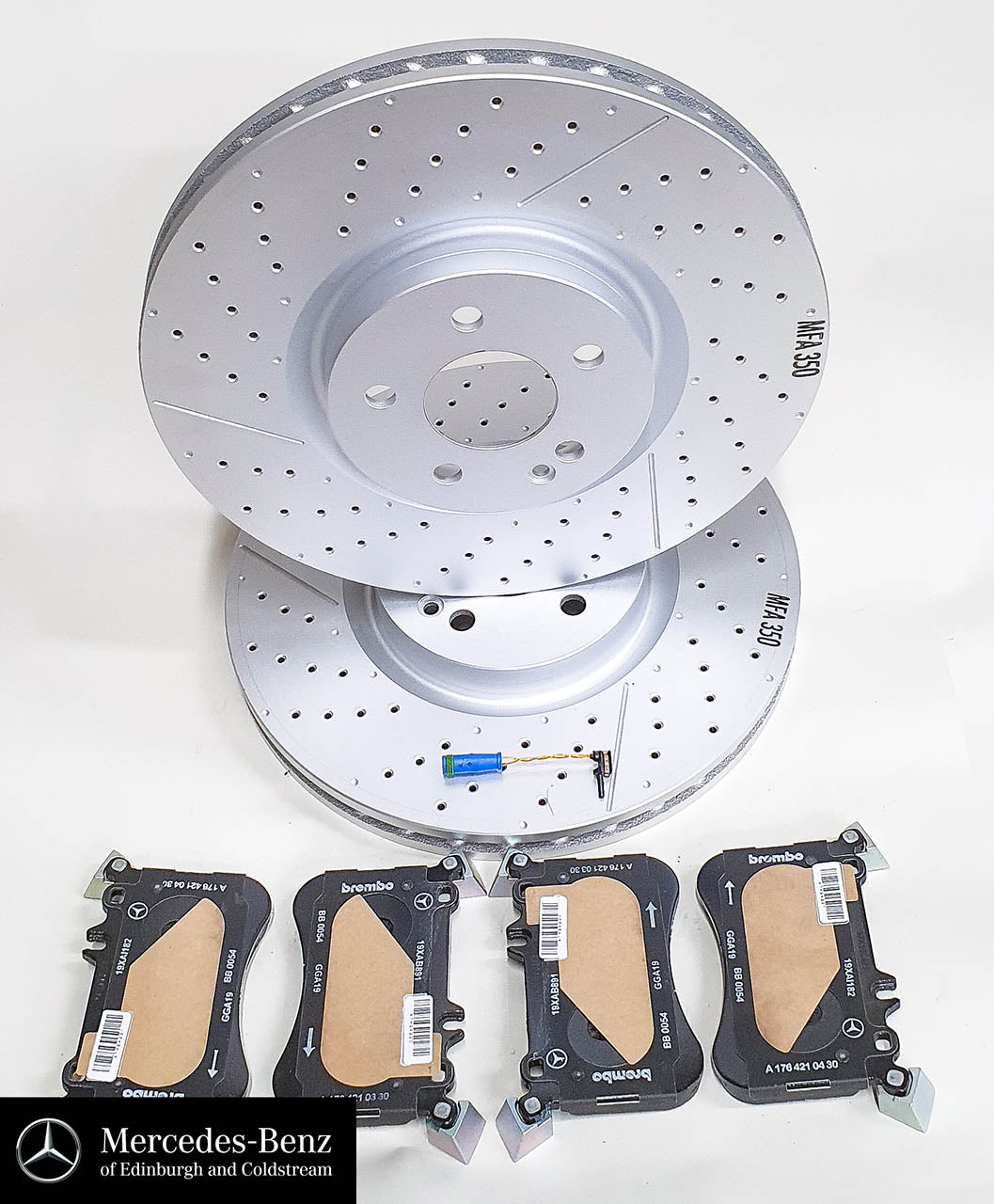 Genuine Mercedes-Benz Front Brake Discs and Pads - A45 A Class, CLA, GLA AMG