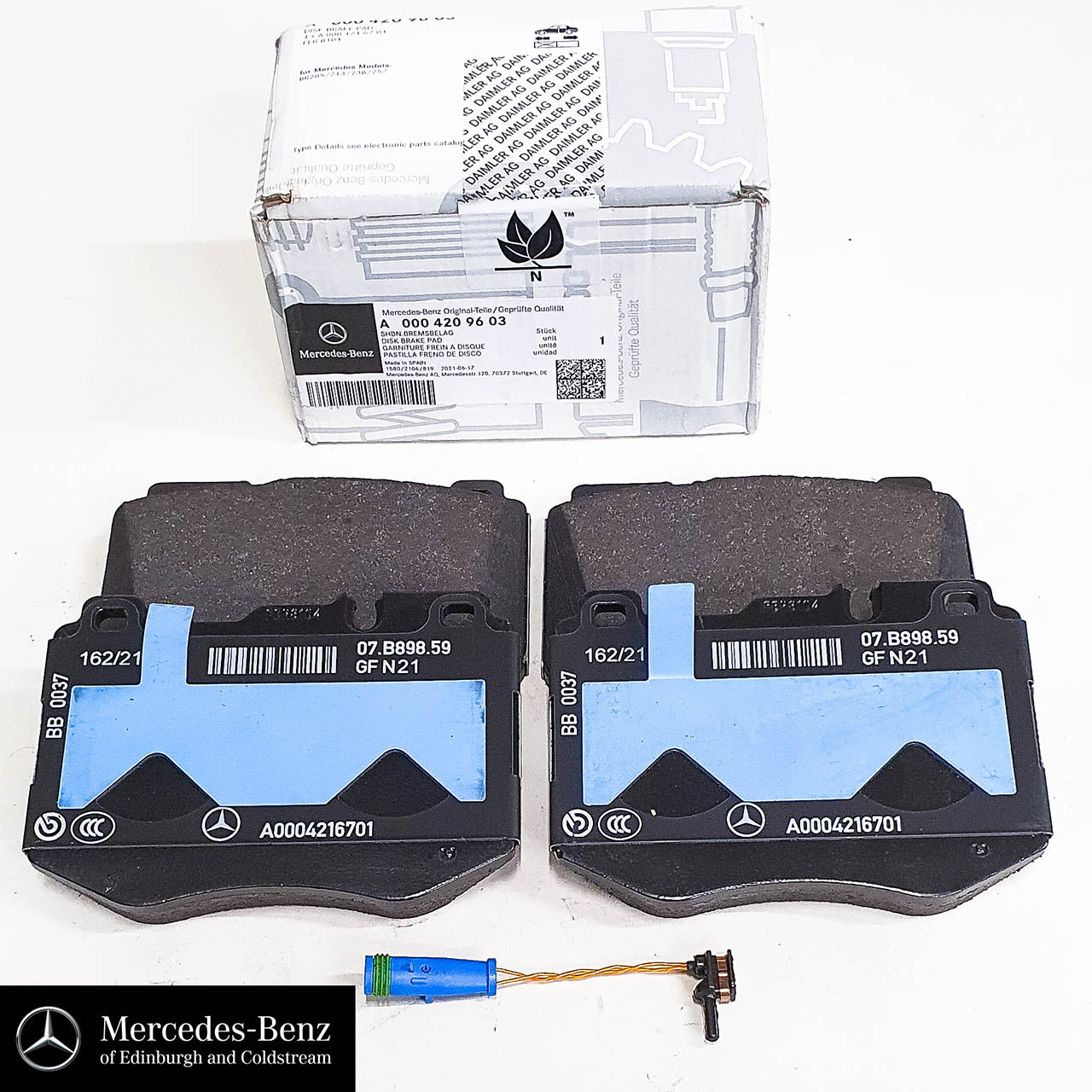 Genuine Mercedes-Benz Front Brake Pads C Class, E Class with AMG sport brake package