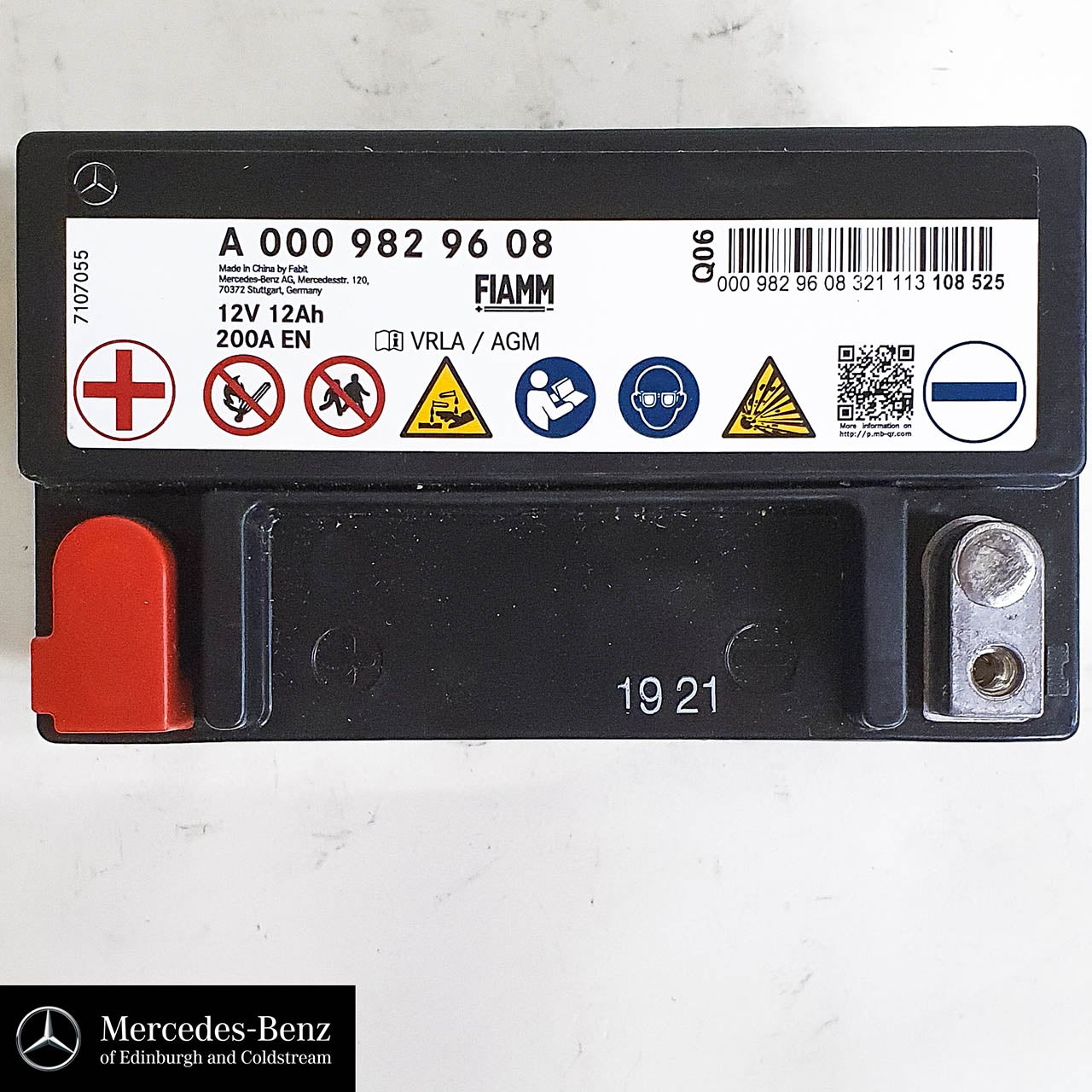 Genuine Mercedes-Benz auxiliary battery, electrical System battery 12V 12AH