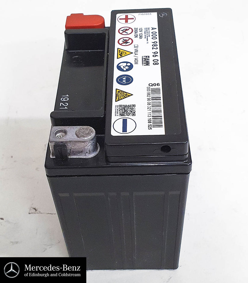 Genuine MercedesBenz auxiliary battery, electrical System battery 12V