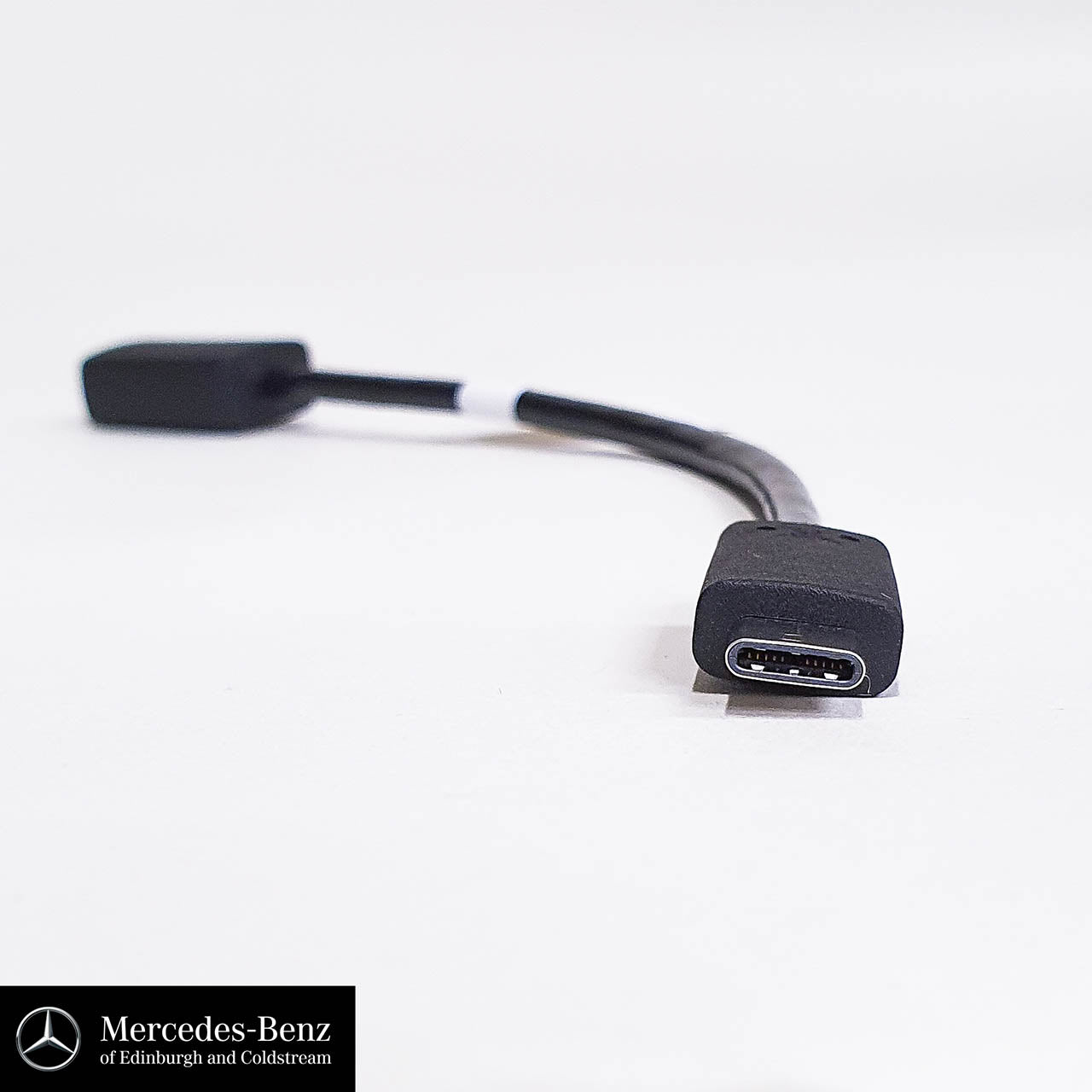 Genuine Mercedes-Benz Interface adapter cable USB USB-C – Genuine Parts