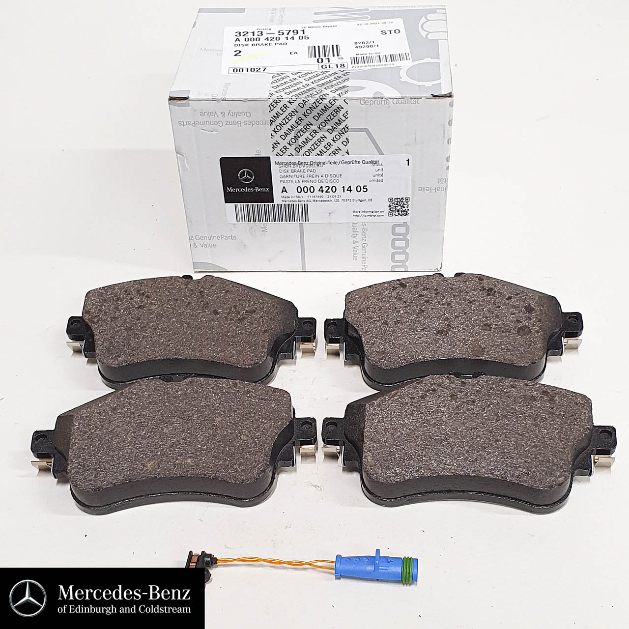 Genuine Mercedes-Benz Front Brake Pads and Sensor A Class W176 B Class W246 CLA 117 models