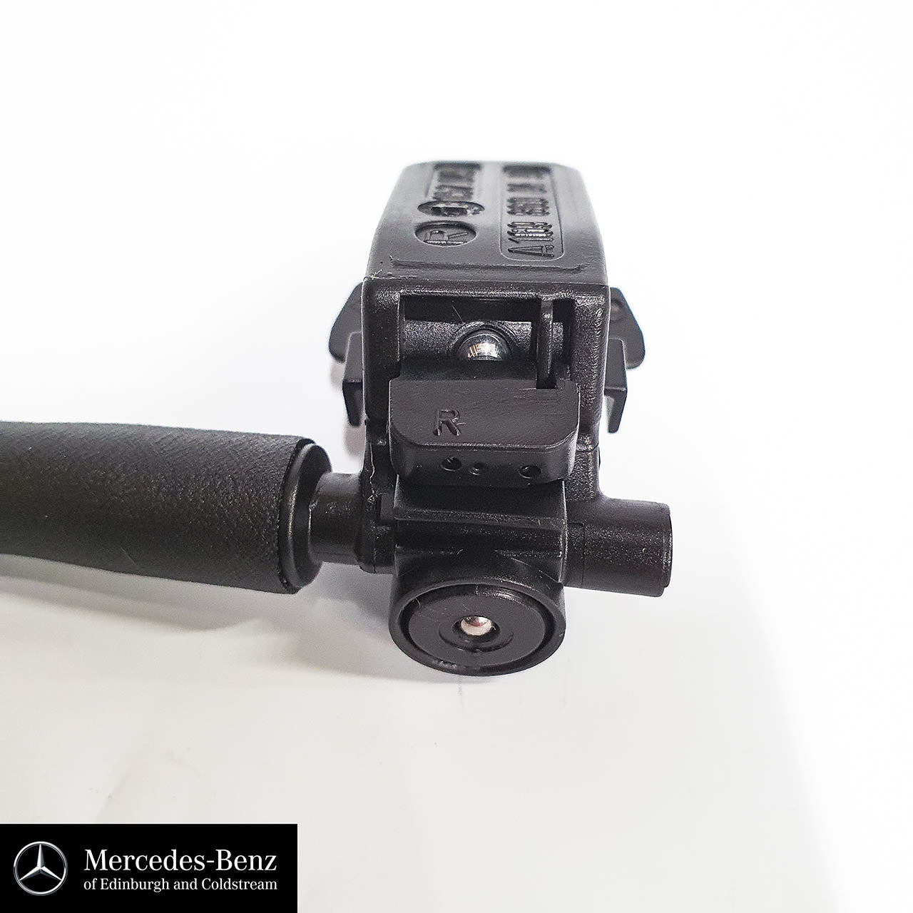 Genuine Mercedes-Benz Windshield Washer Nozzles (x2) | W107 W114 W115 | OEM 1078600147